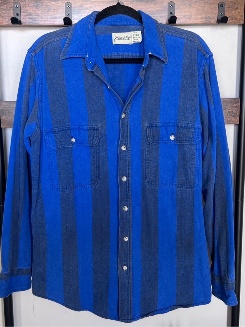 Vintage St. John's Bay Blue Striped Button-Down Shirt, 100% cotton, size Large T